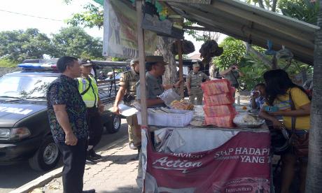 Penertiban Lapak dan Rombong PKL