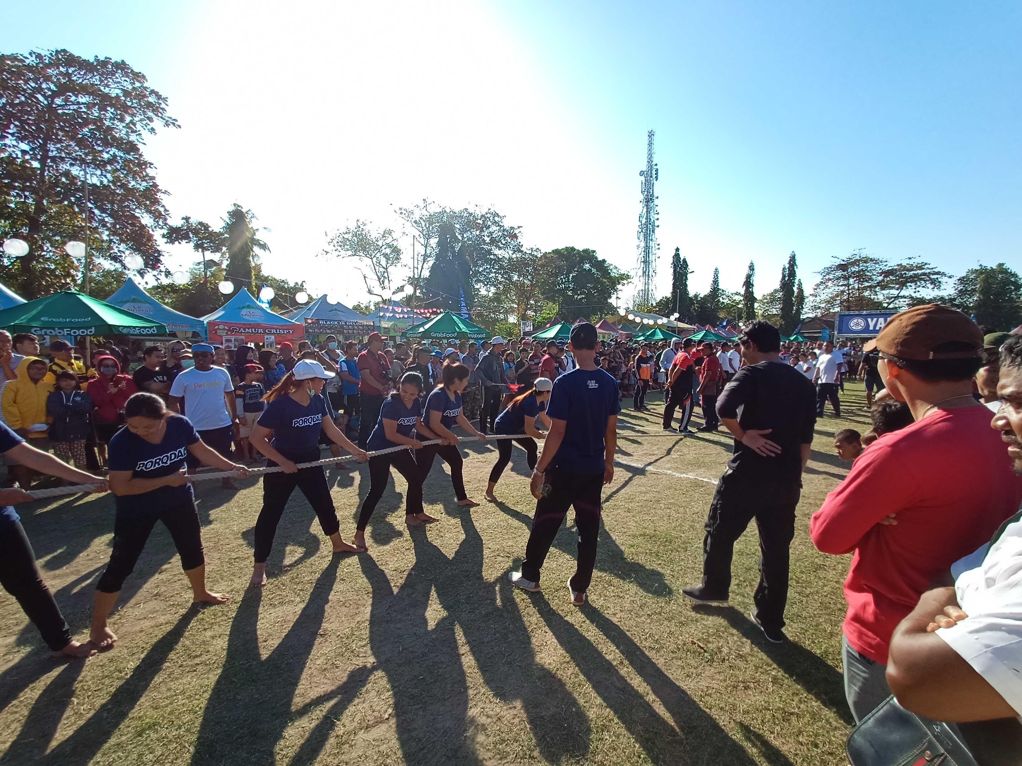 LOMBA TARIK TAMBANG PUTRA DAN PUTRI # SESETAN KARNAVAL III 2019